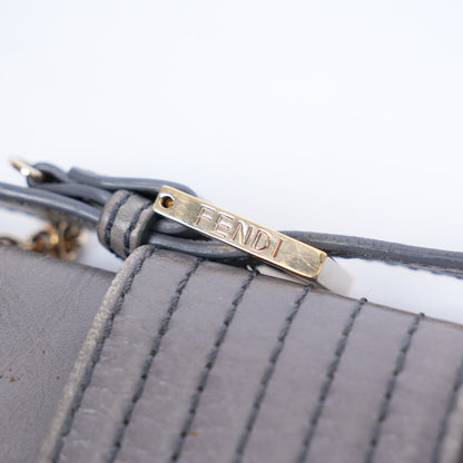 VINTAGE FENDI BAGUETTE BAG