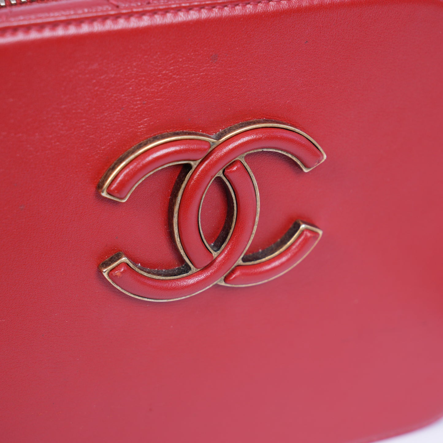 CHANEL RED VANITY CASE BAG