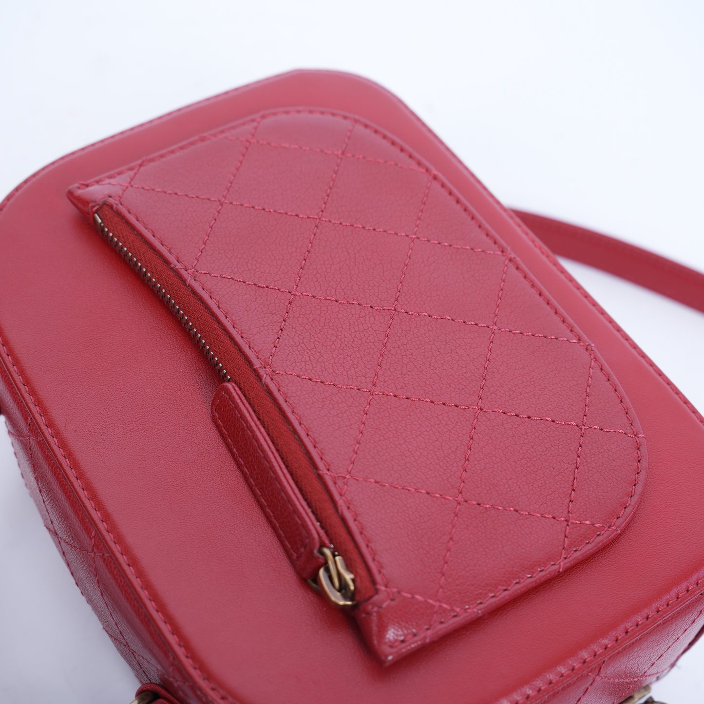 CHANEL RED VANITY CASE BAG