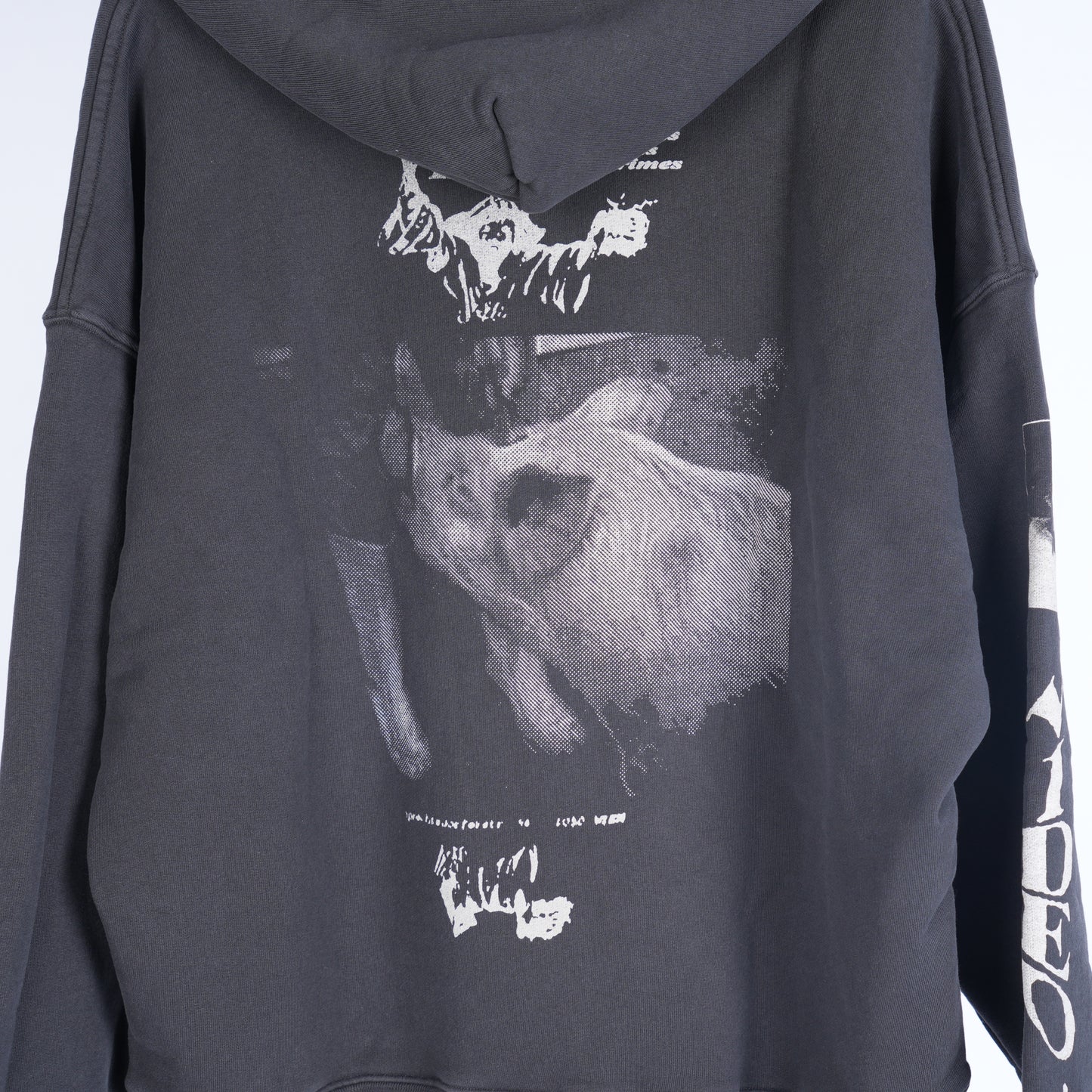 ERD BENNYS VIDEO HOODIE