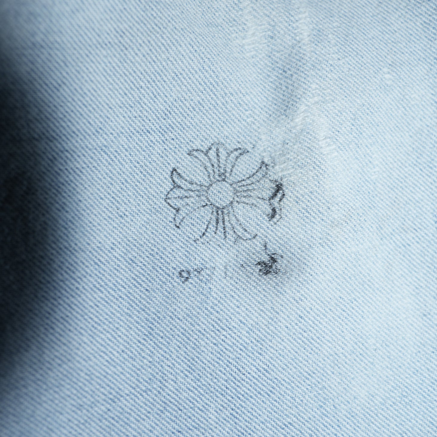 CHROME HEARTS BLACK PATCH LIGHT WASH LEVIS DENIM