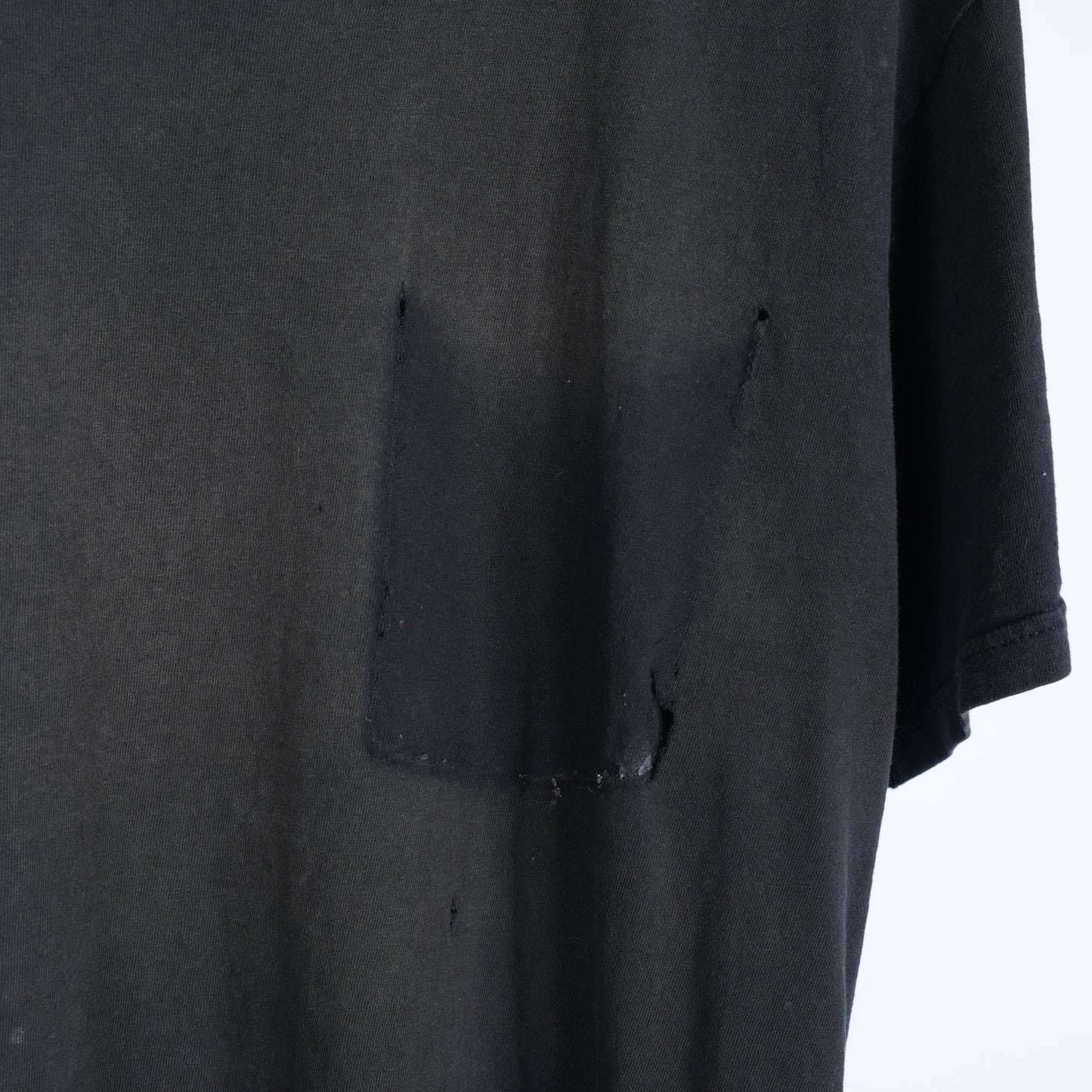 VINTAGE BLACK BLANK POCKET TEE