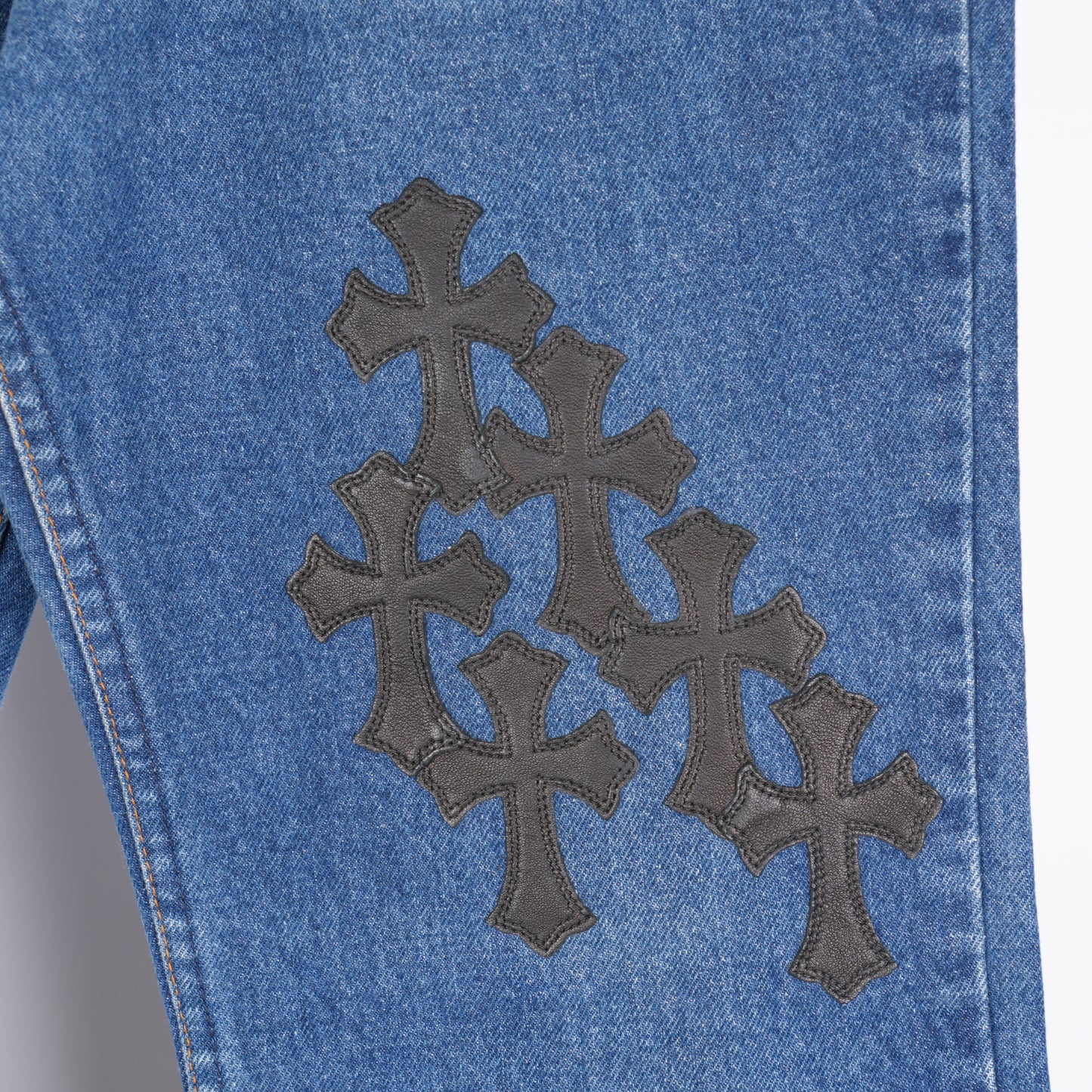 CHROME HEARTS BLACK PATCH DARK WASH LEVIS 517
