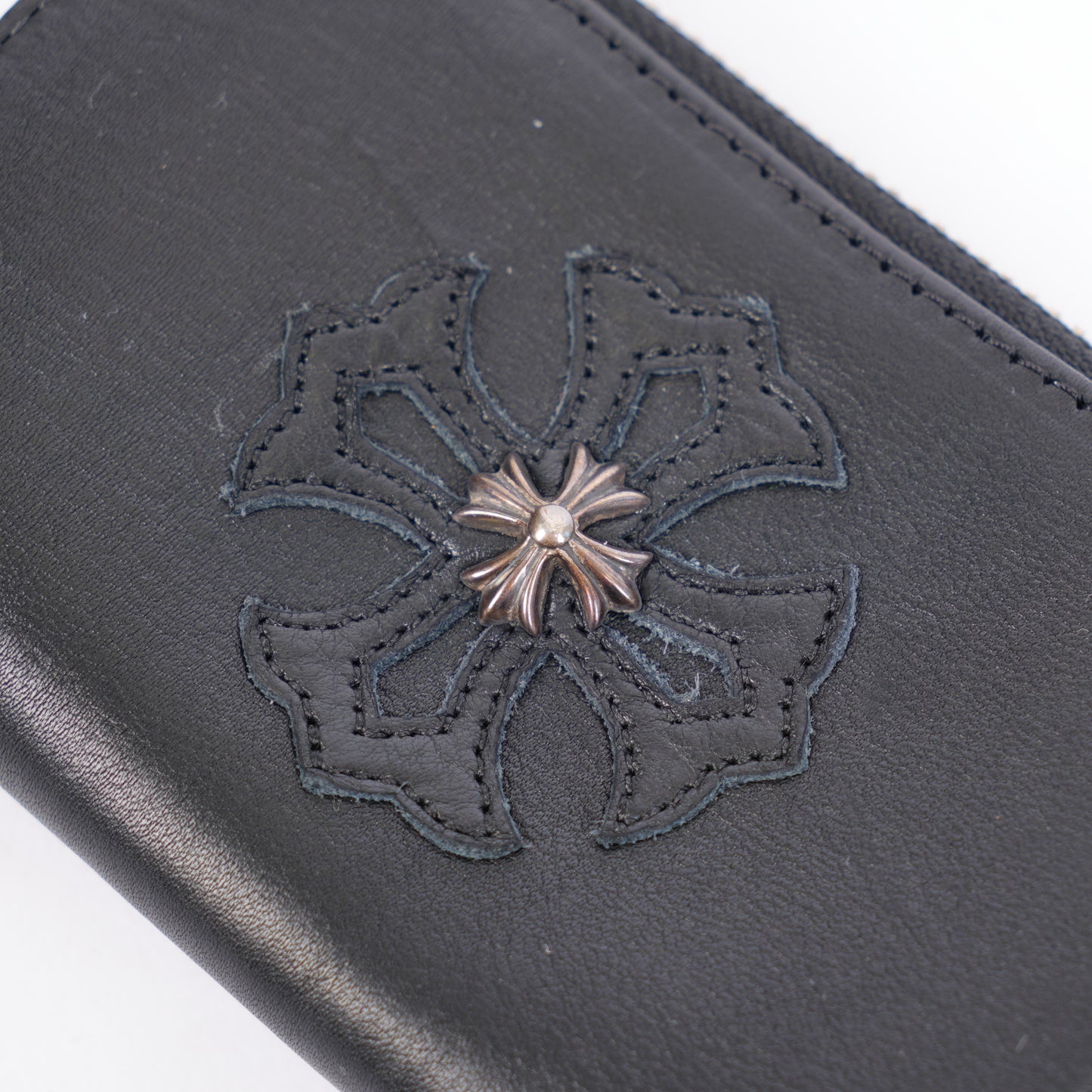 CHROME HEARTS PLUS CROSS PATCH WALLET