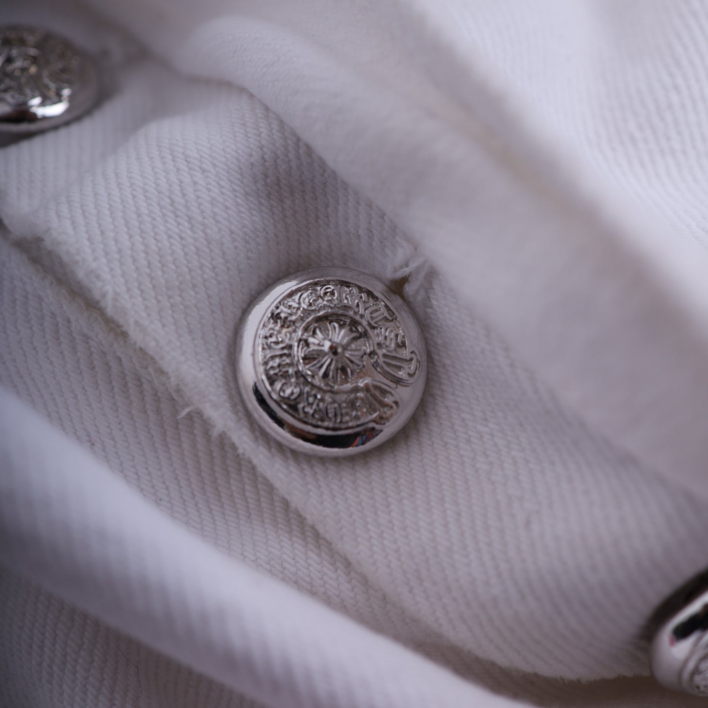 CHROME HEARTS WHITE/PINK PATCH LEVI RHODIUM PLATED