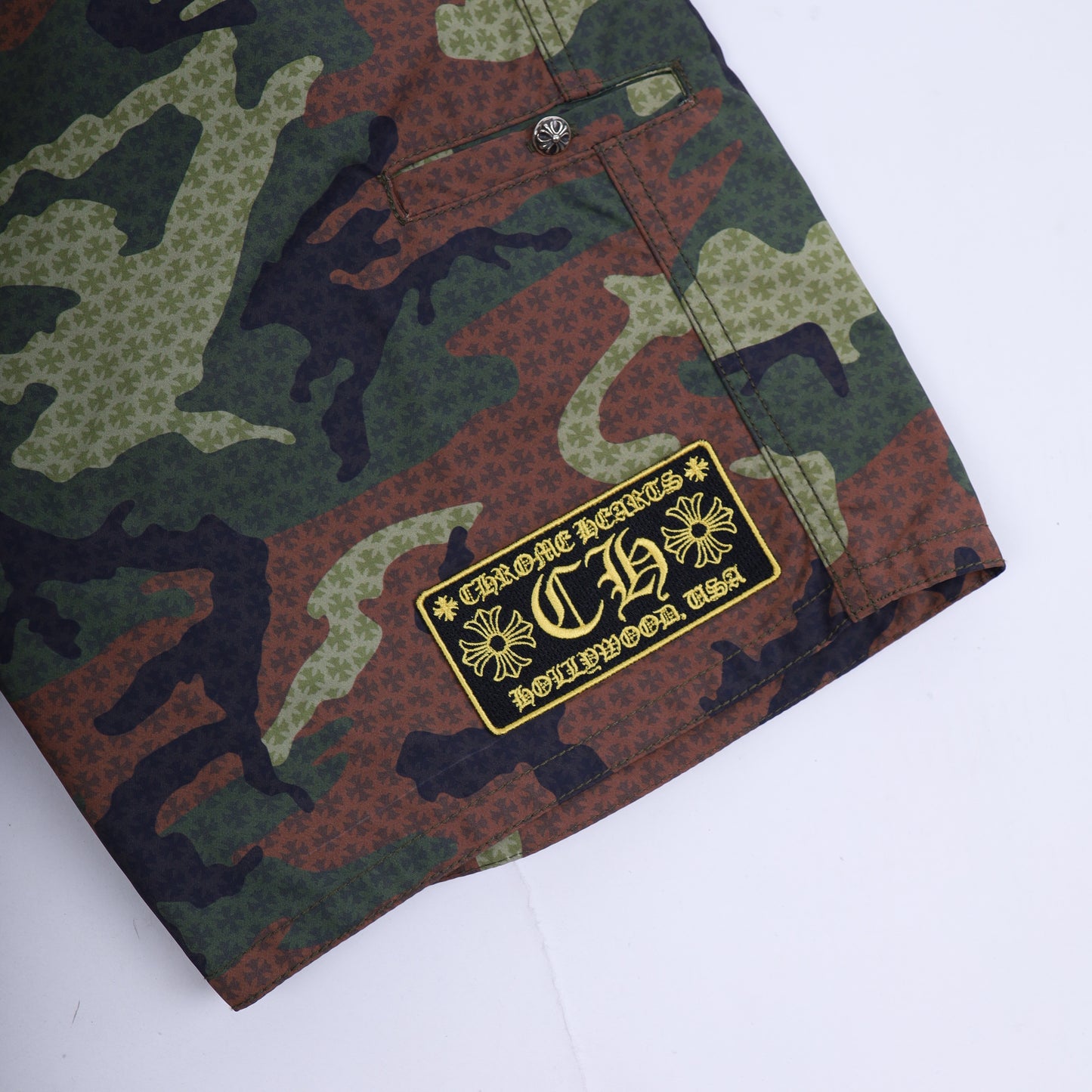 CH NEW RELEASE CAMO PLUS MONOGRAM SHORTS