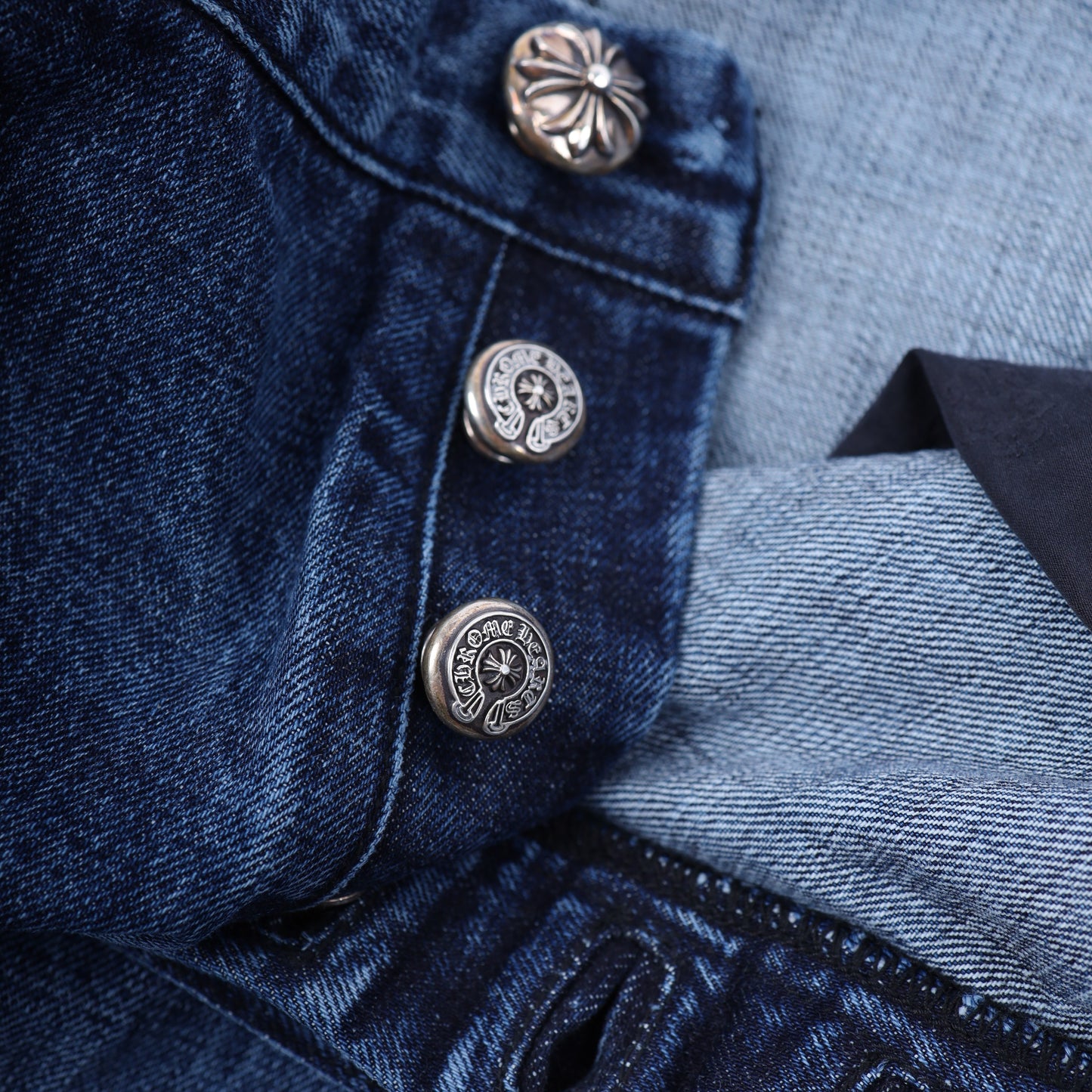 CHROME HEARTS WHITE PATCH CARPENTER BLUE DENIM