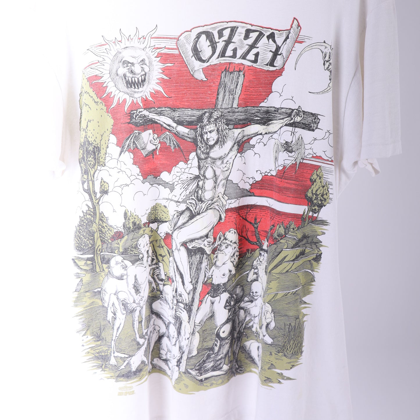 VINTAGE 1991 OZZY OSBOURNE THRASHED Crucifix T-SHIRT GLOW IN THE DARK