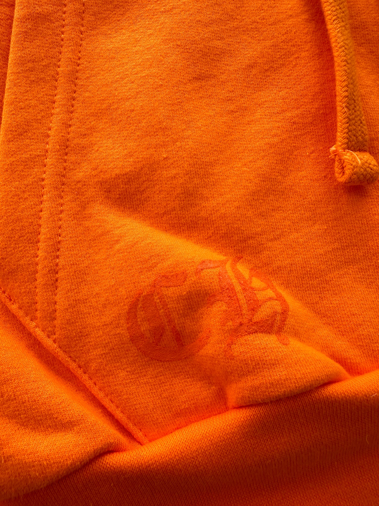 CHROME HEARTS ORANGE MIAMI MUSIC WEEK EXCLUSIVE HORSESHOE HOODIE