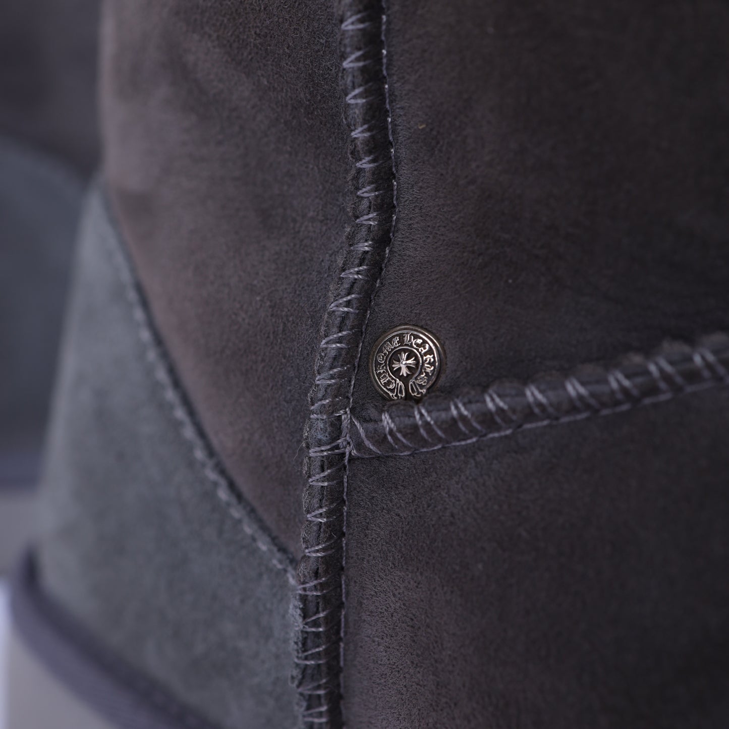 CHROME HEARTS GREY MID TRIPLE CROSS UGGS