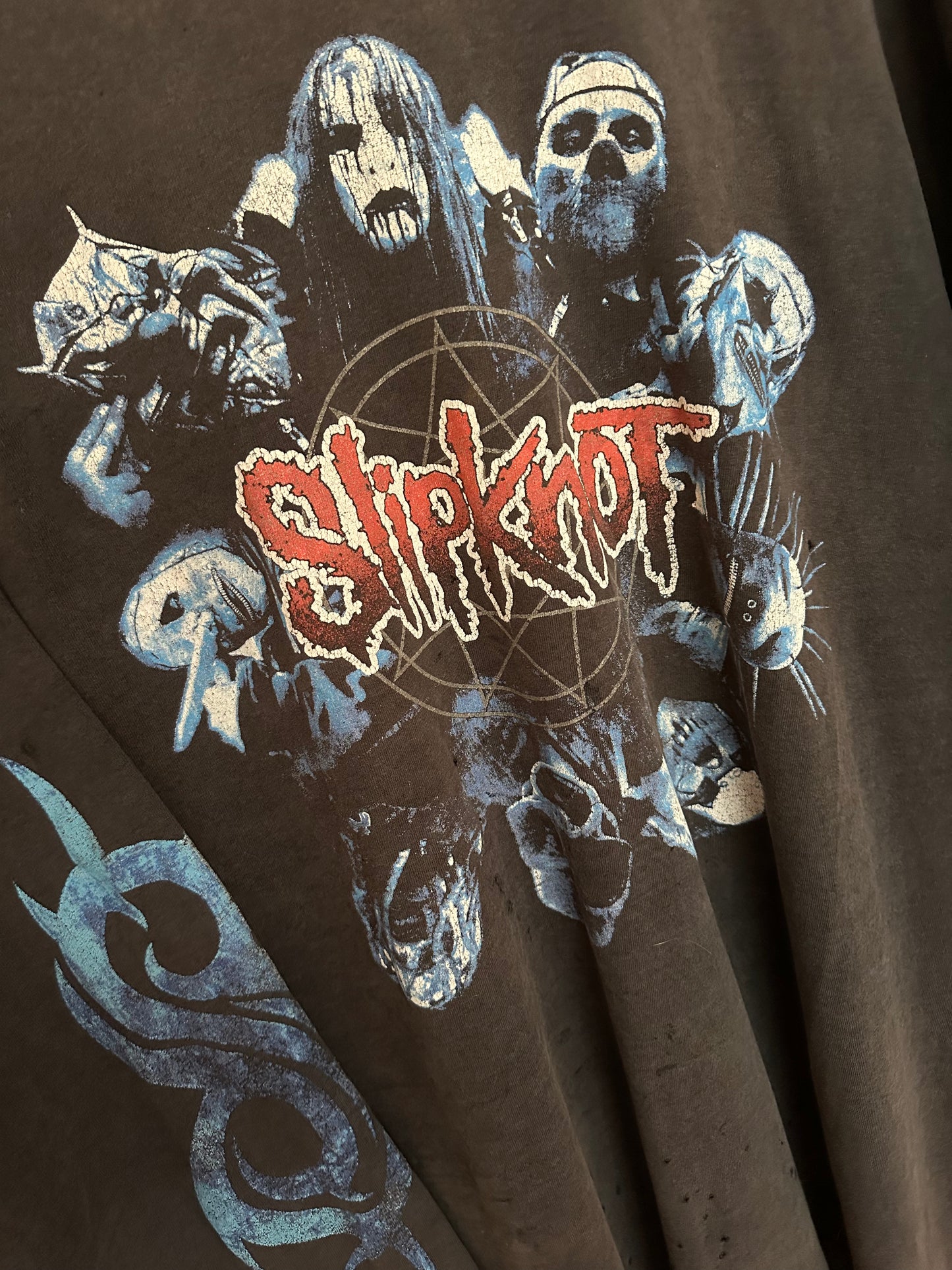 VINTAGE THRASHED FADED SLIPKNOT TOUR TEE