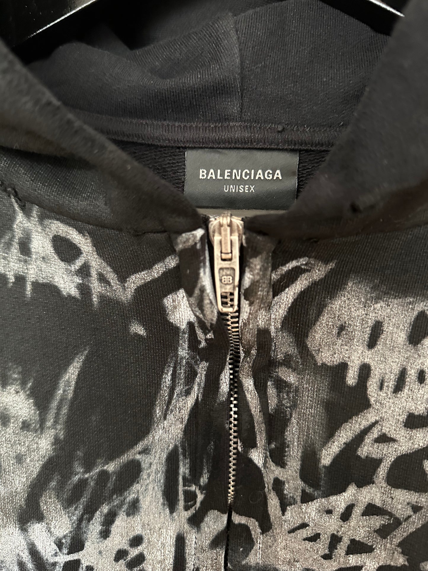 BALENCIAGA SKATER ZIP HOODIE BLACK