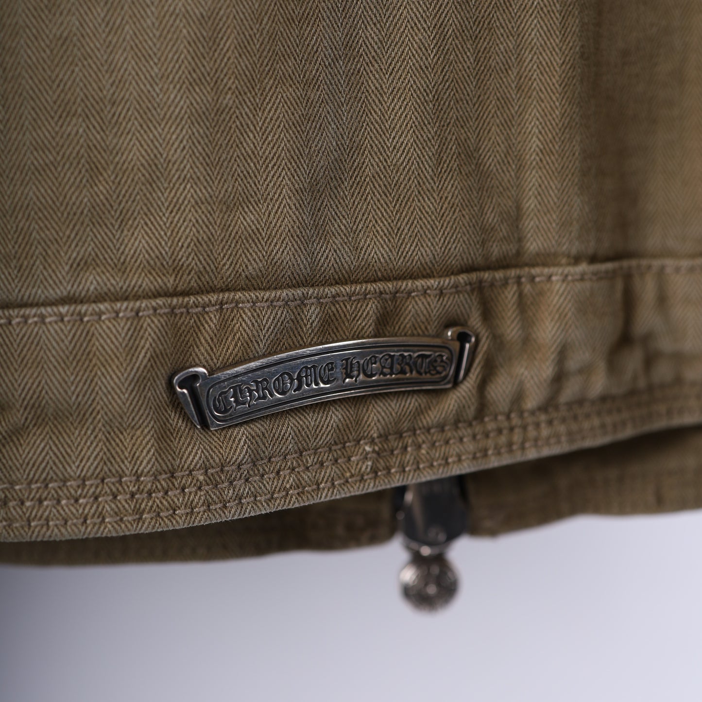 CHROME HEARTS KHAKI WORK JACKET CROSS PATCH WITH HORSESHOE