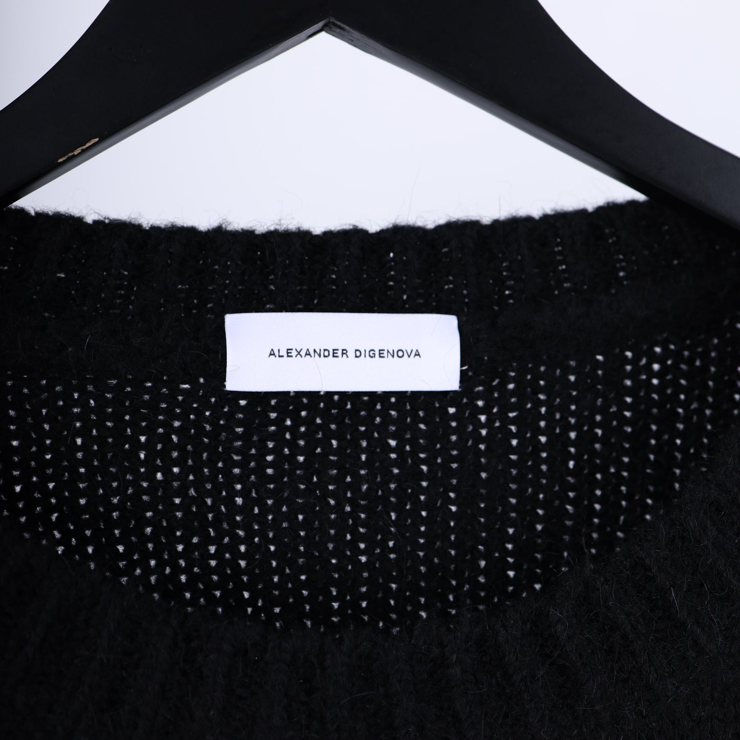 CLUB KISS MOHAIR KNIT CREWNECK