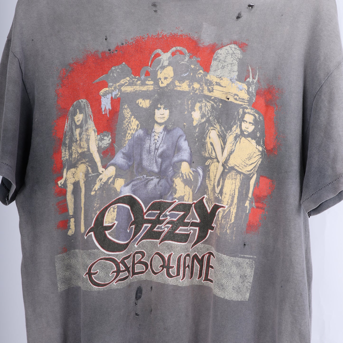THRASHED OZZY TEE