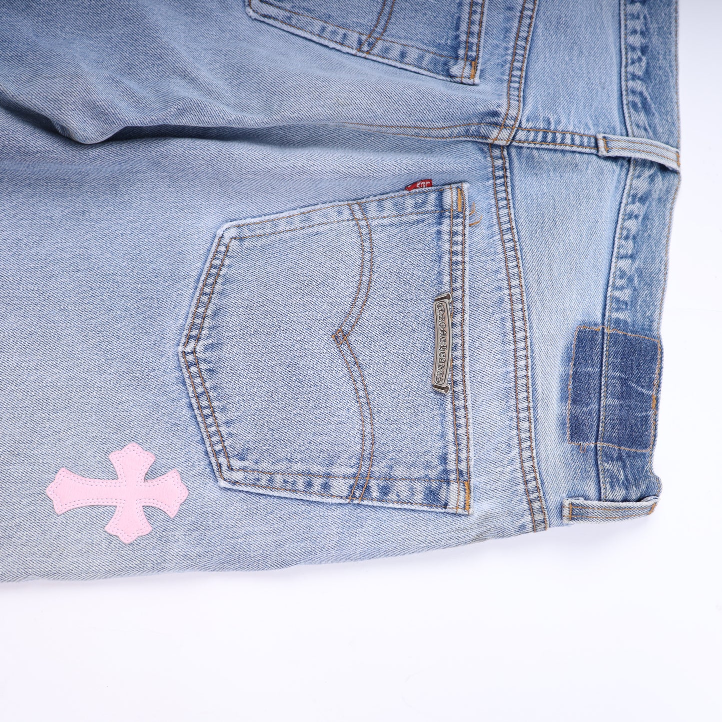 PINK CROSS PATCH 501 LEVI'S DENIM