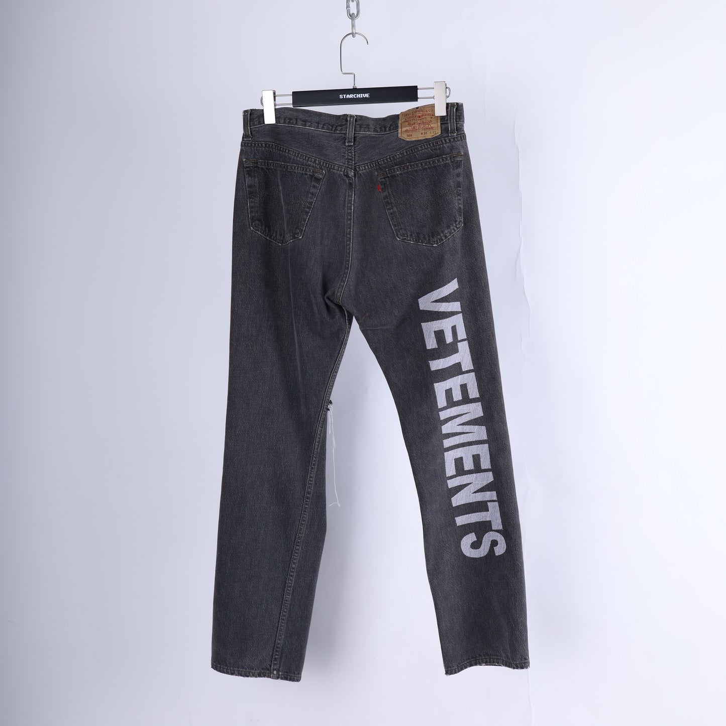 Vetements LEVIS SZ 32