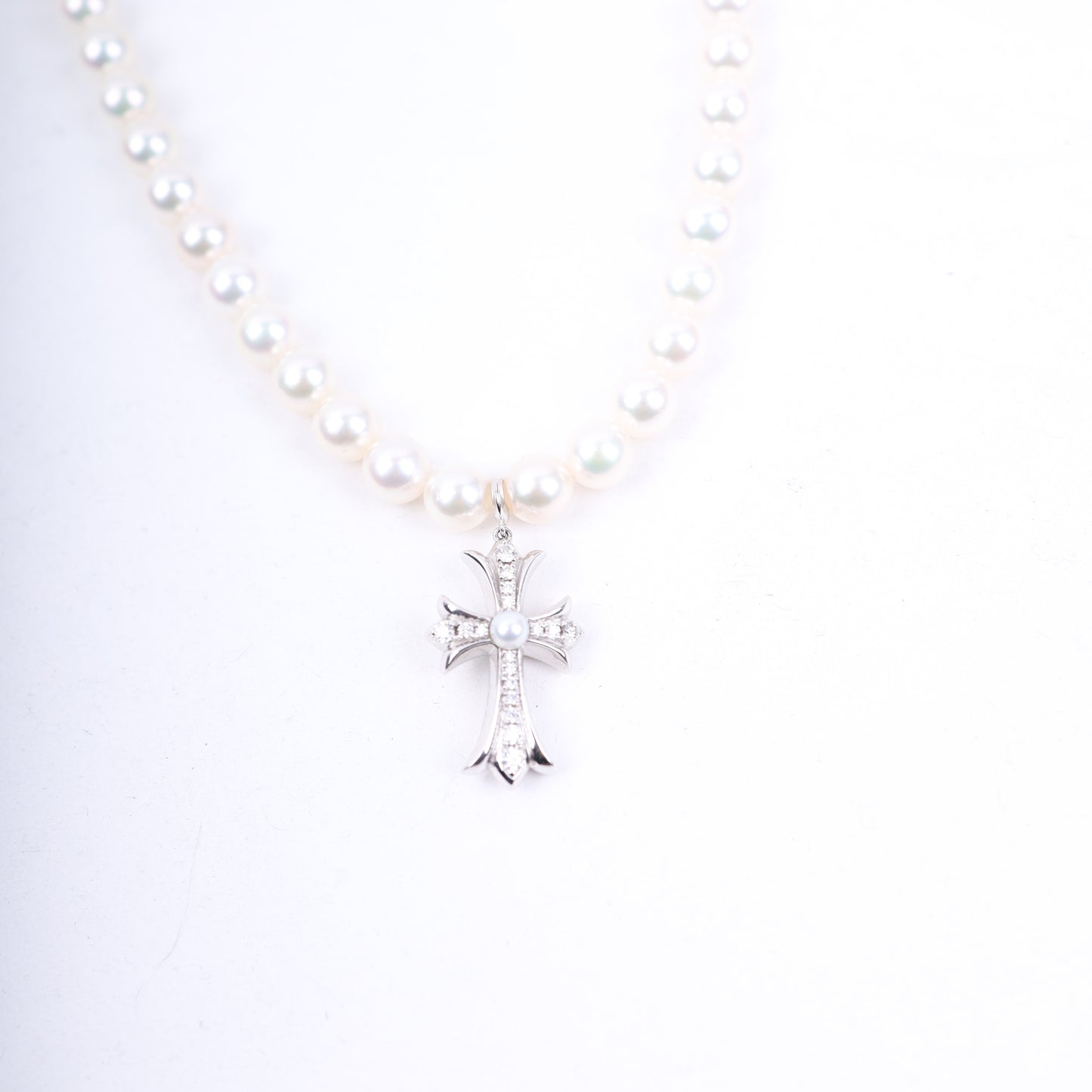 Mikimoto 18K White Gold Tiny Cross Choker