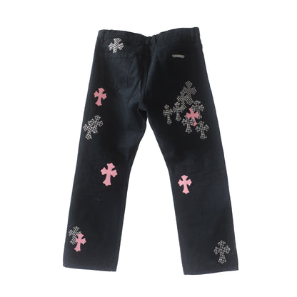 CHROME HEARTS PINK/CHECKERED FLEUR KNEE CROSS PATCH DENIM