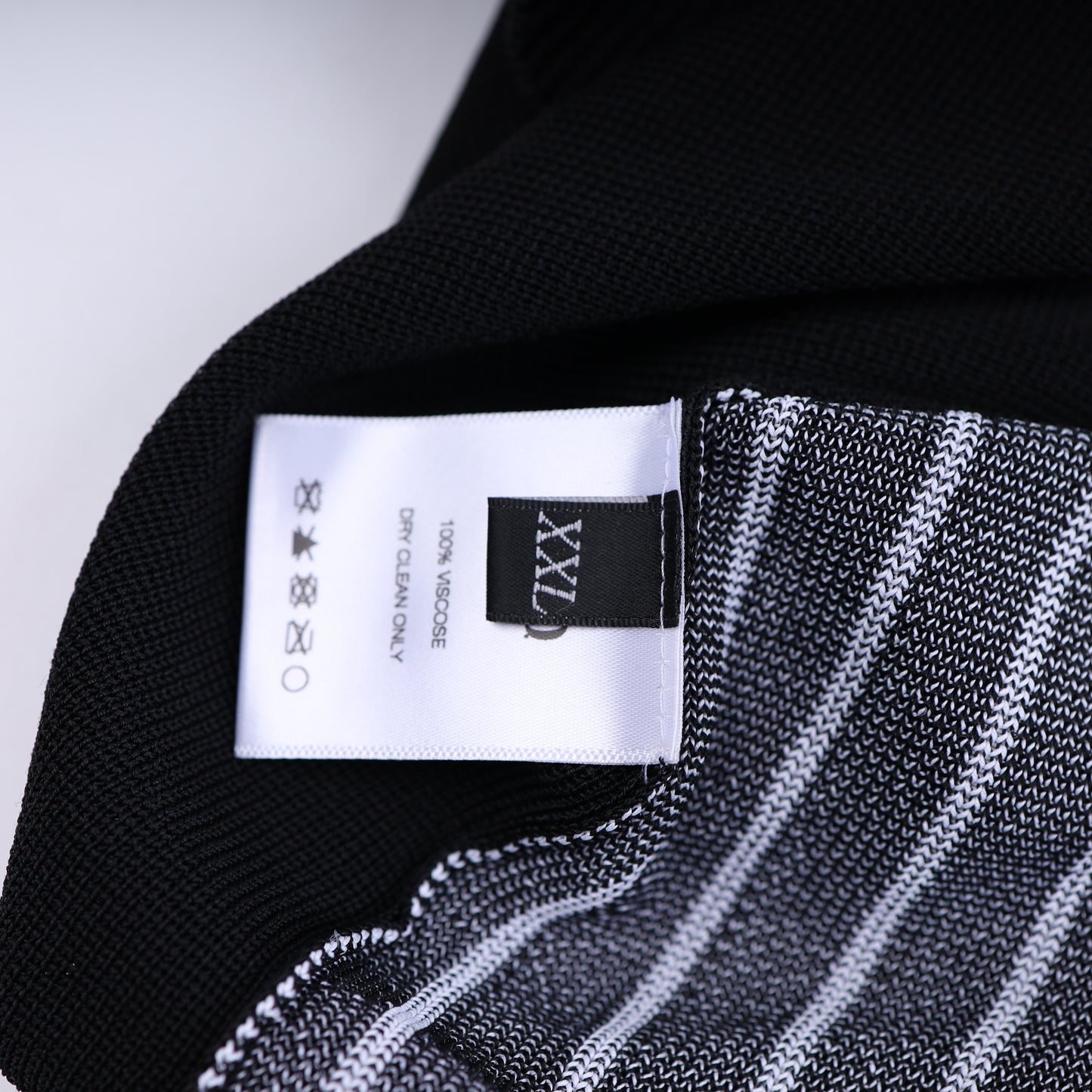 ERD PINSTRIPE POLO ZIP UP