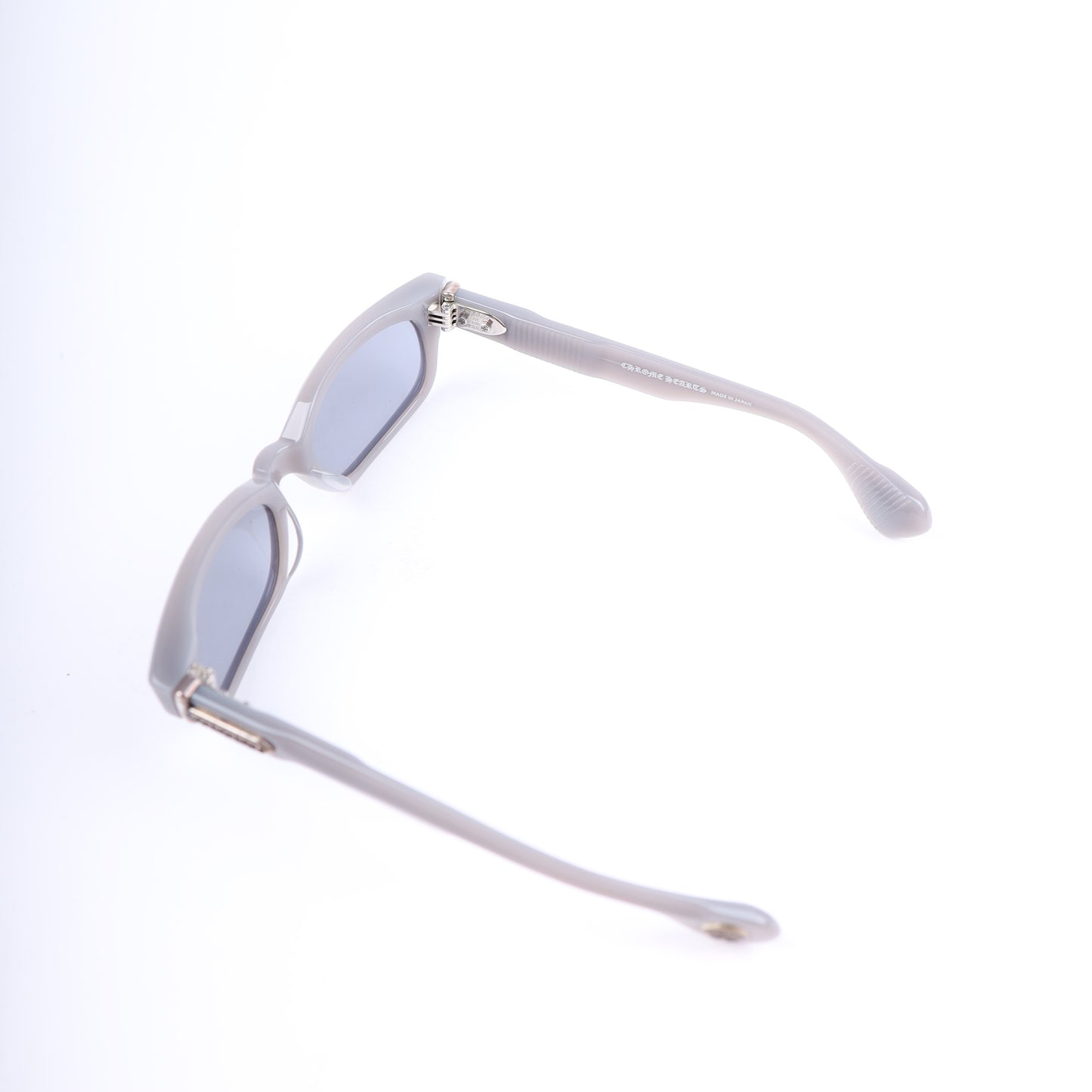 CHROME HEARTS GREY WEIRDO SUNGLASSES