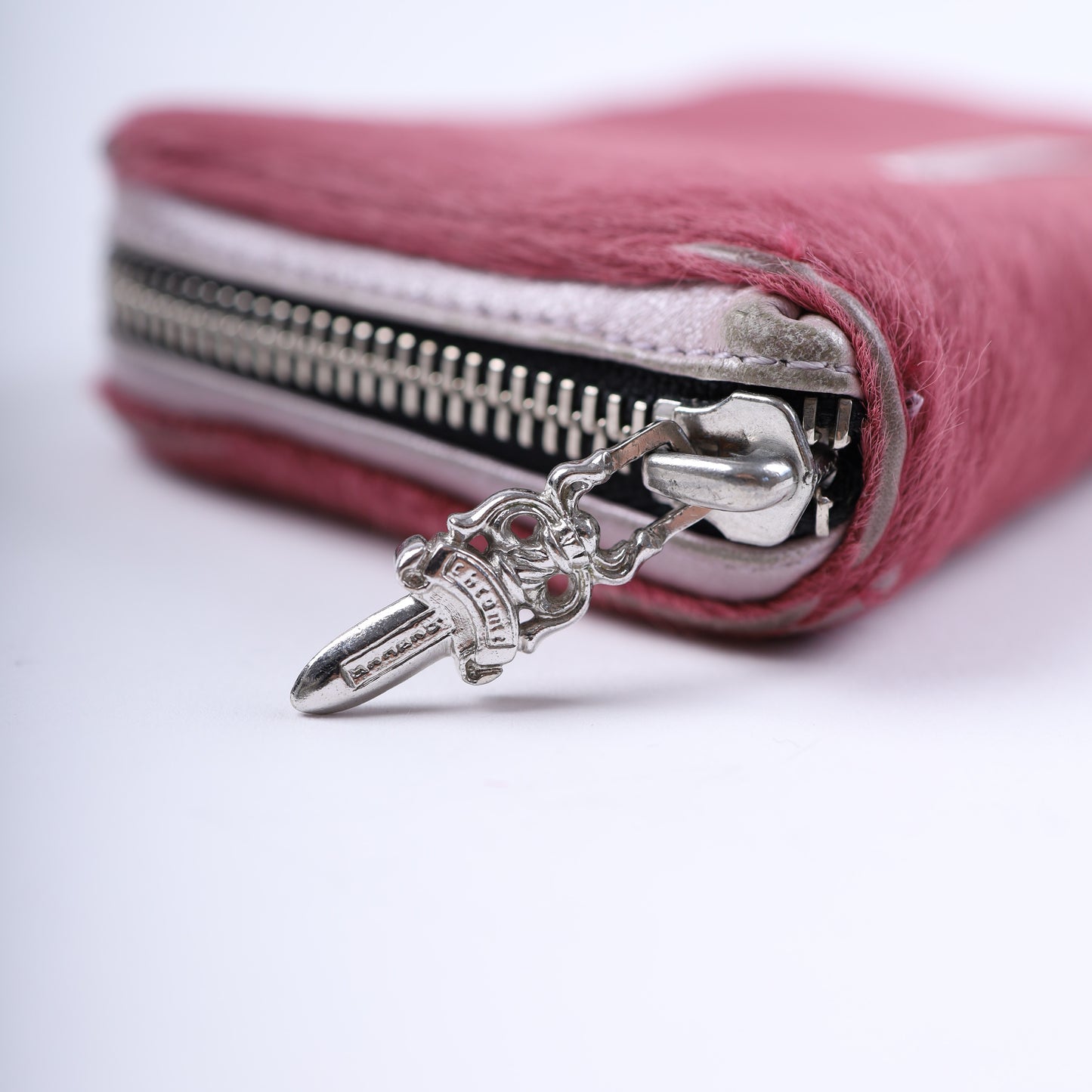 CHROME HEARTS PINK FUR WALLET