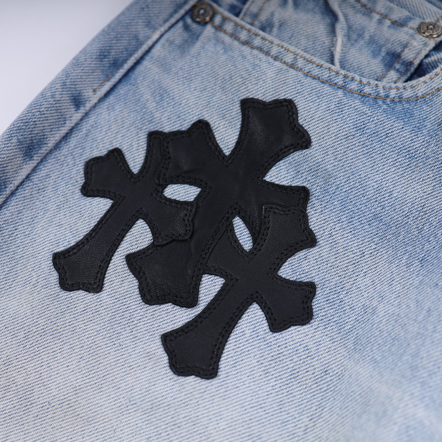 BLACK CROSS PATCH 501 LEVI'S DENIM