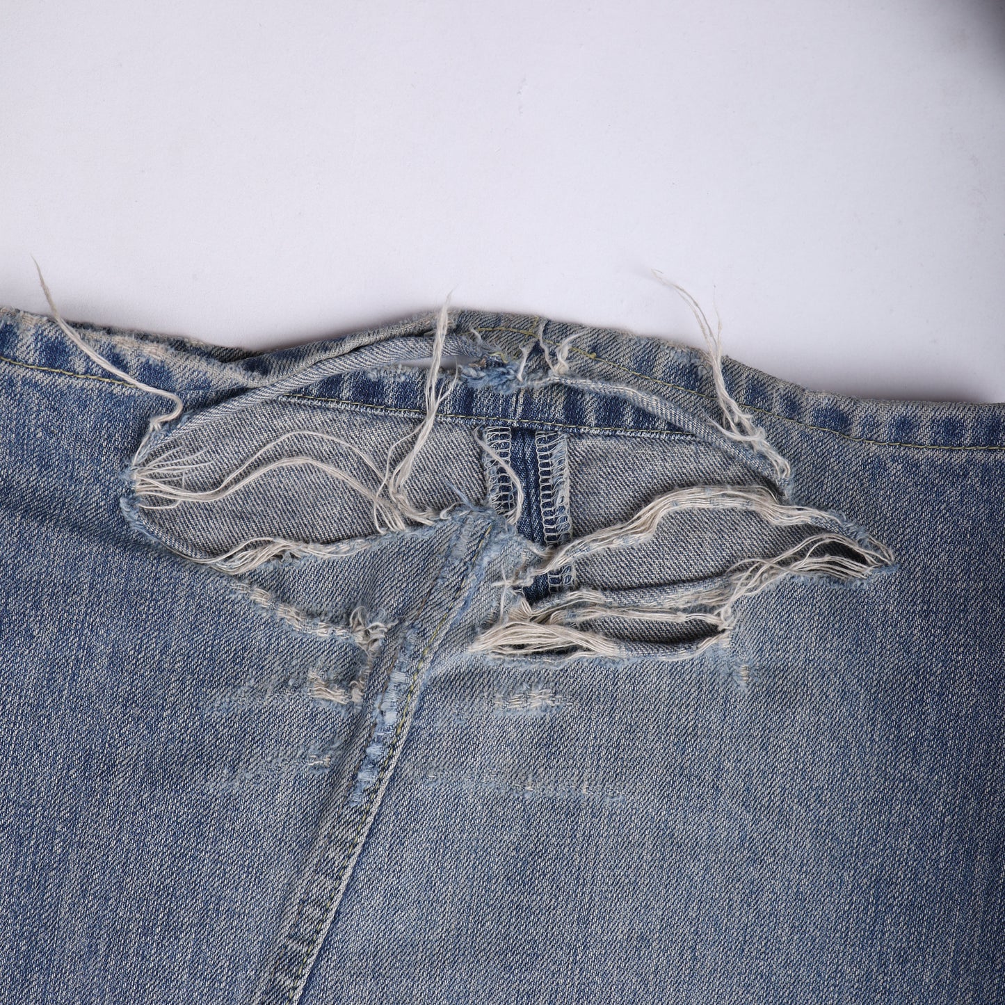 BAGGY BLUE DENIM