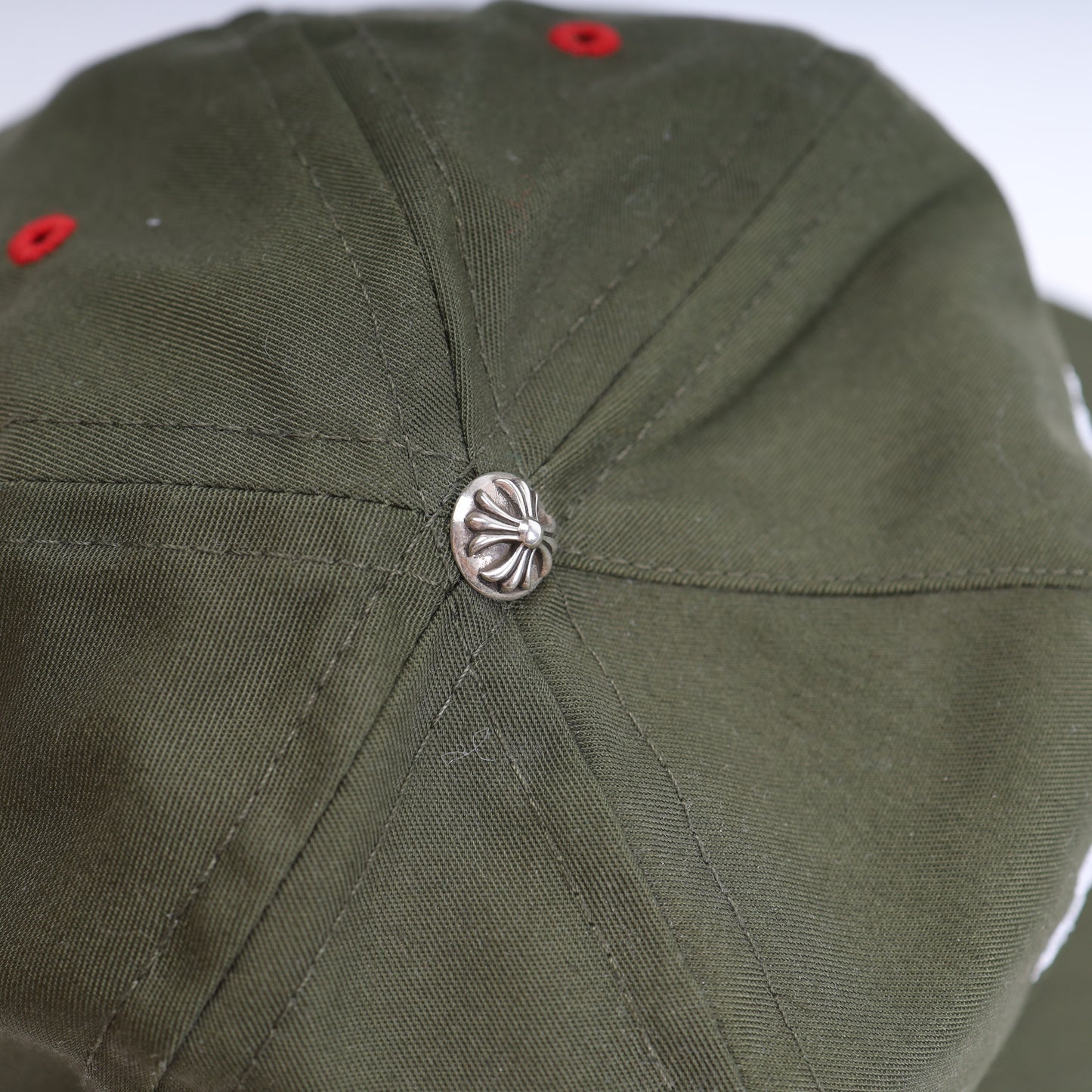 OLIVE TRIPLE CROSS CAMP HAT CHROME HEARTS HOLLYWOOD