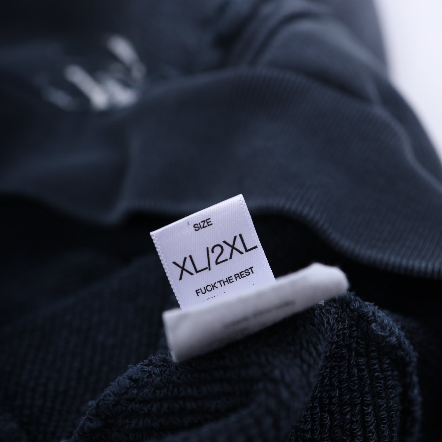 PALY  NEW RISE HOTEL SWEATER