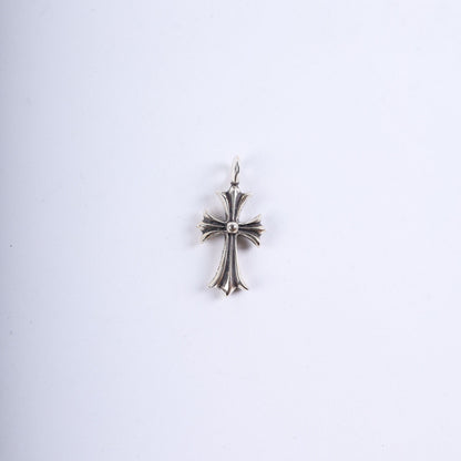 CHROME HEARTS EMERALD TINY CROSS CHARM SILVER