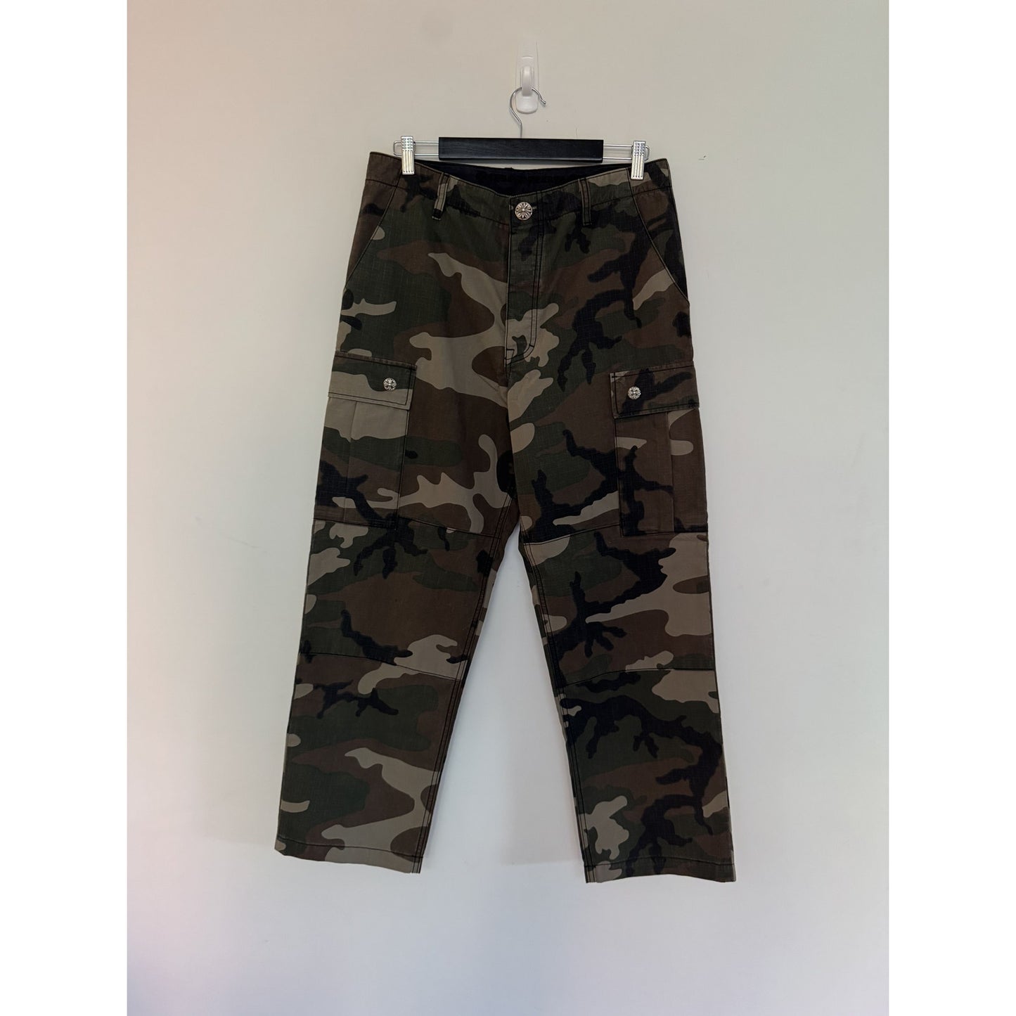 CHROME HEARTS CAMO RIPSTOP CROSS PATCH PANTS LIMITED VIP