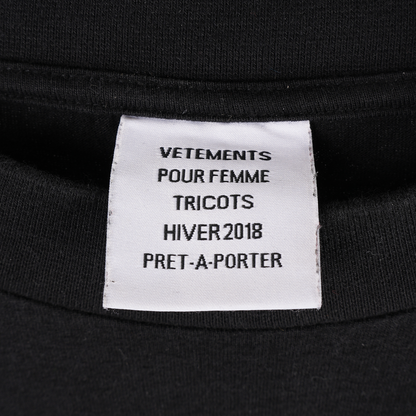 VETEMENTS GENETICALLY MODIFIED