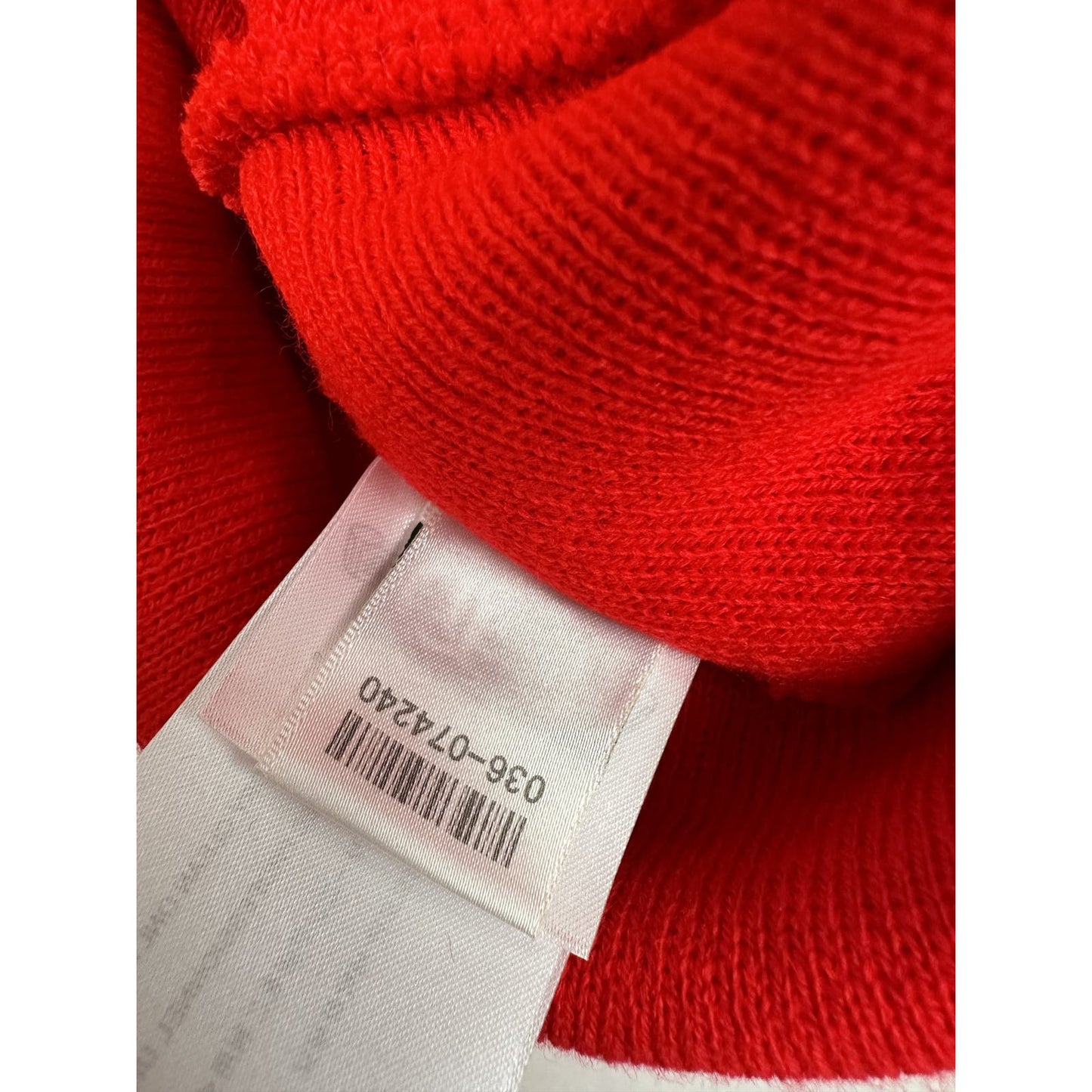 CHROME HEARTS RED TRIPLE CROSS BEANIE