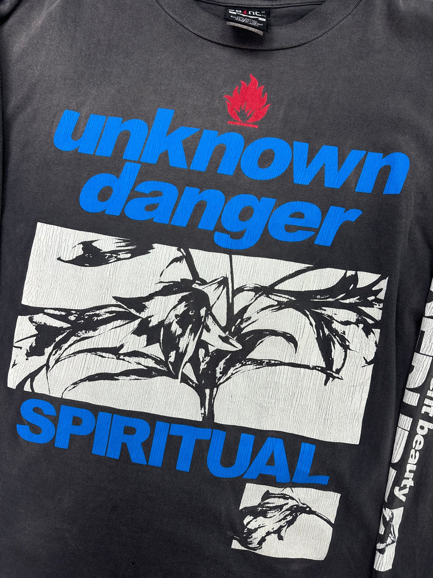 SAINT MICHAEL UNKNOWN DANGER VINTAGE GRAPHIC LONGSLEEVE